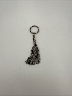 “I LOVE DOLLS” (Signed) Rawcliffe 1983 Vintage Pewter Doll Keychain
